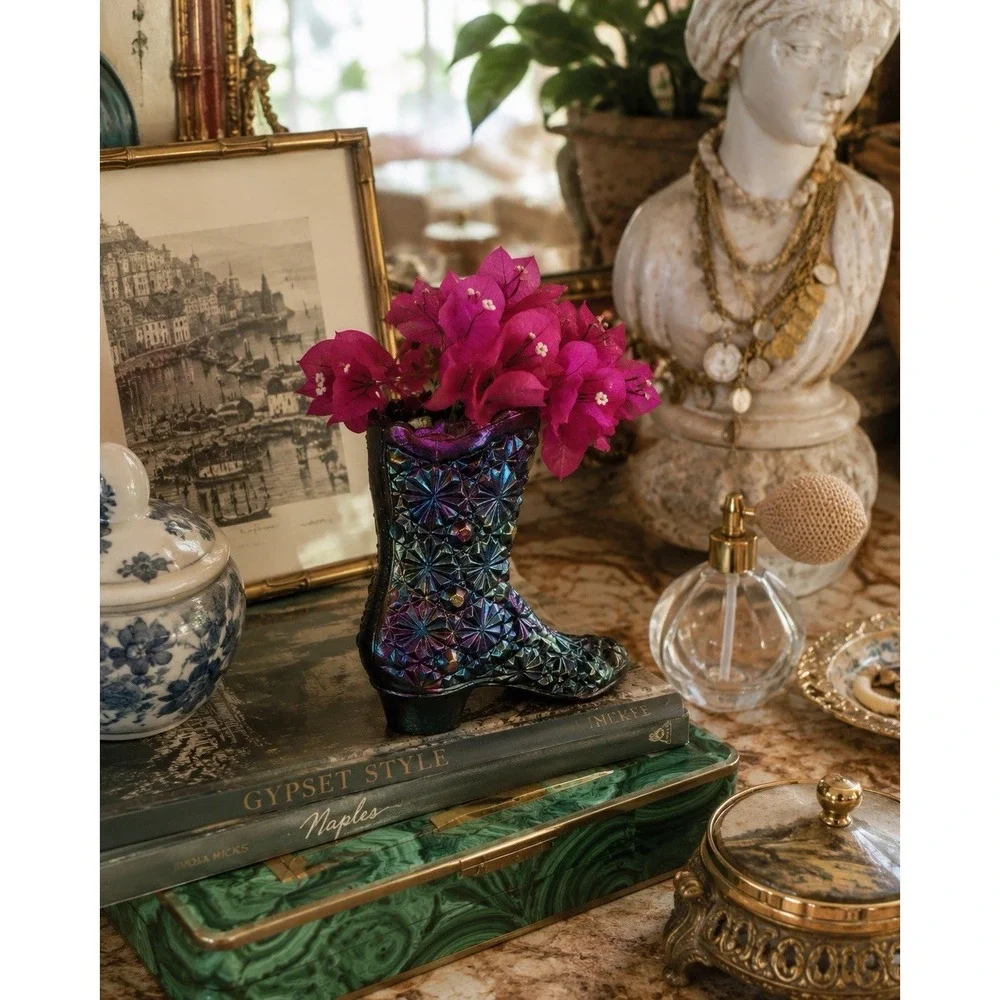 VTG Fenton Glass Carnival Glass Boot/vase/vessel Amethyst Daisy & Button 4